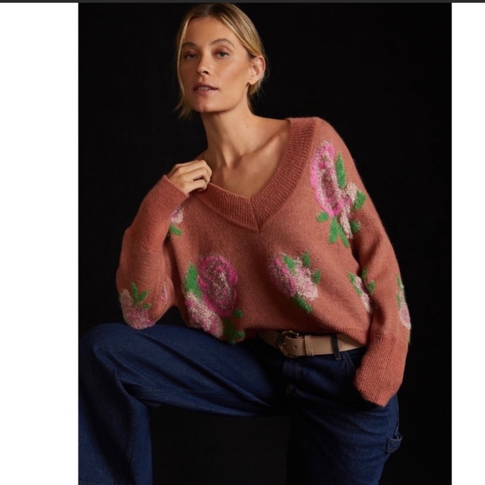 BY ANTHROPOLOGIE V-NECK SWEATER Size S